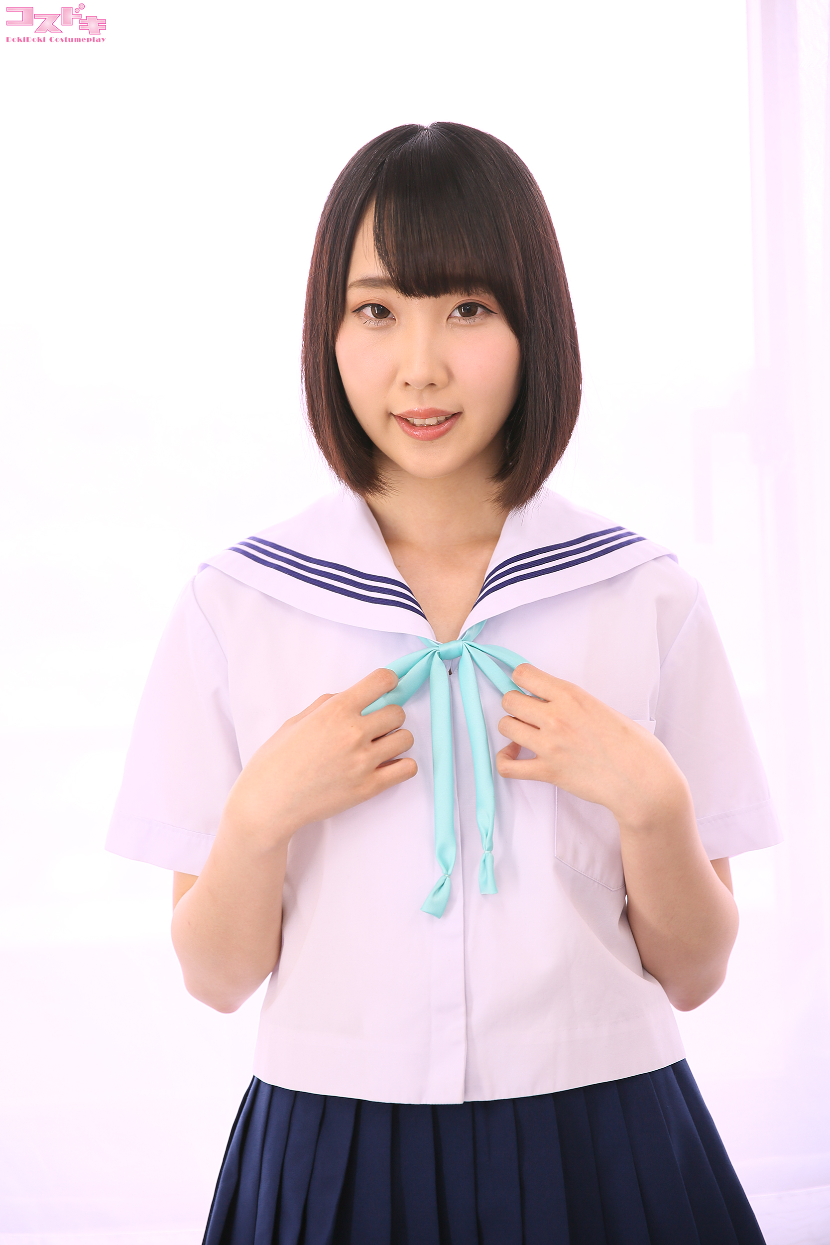 黒崎さく（セーラー服1）